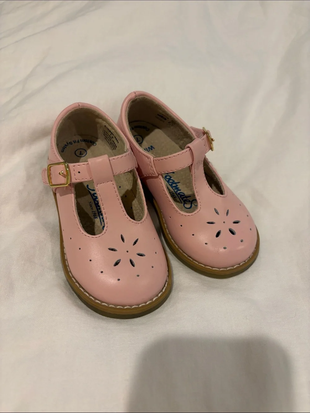 FootMates Girls Pink T-Strap Flower Cutout Dress Shoes